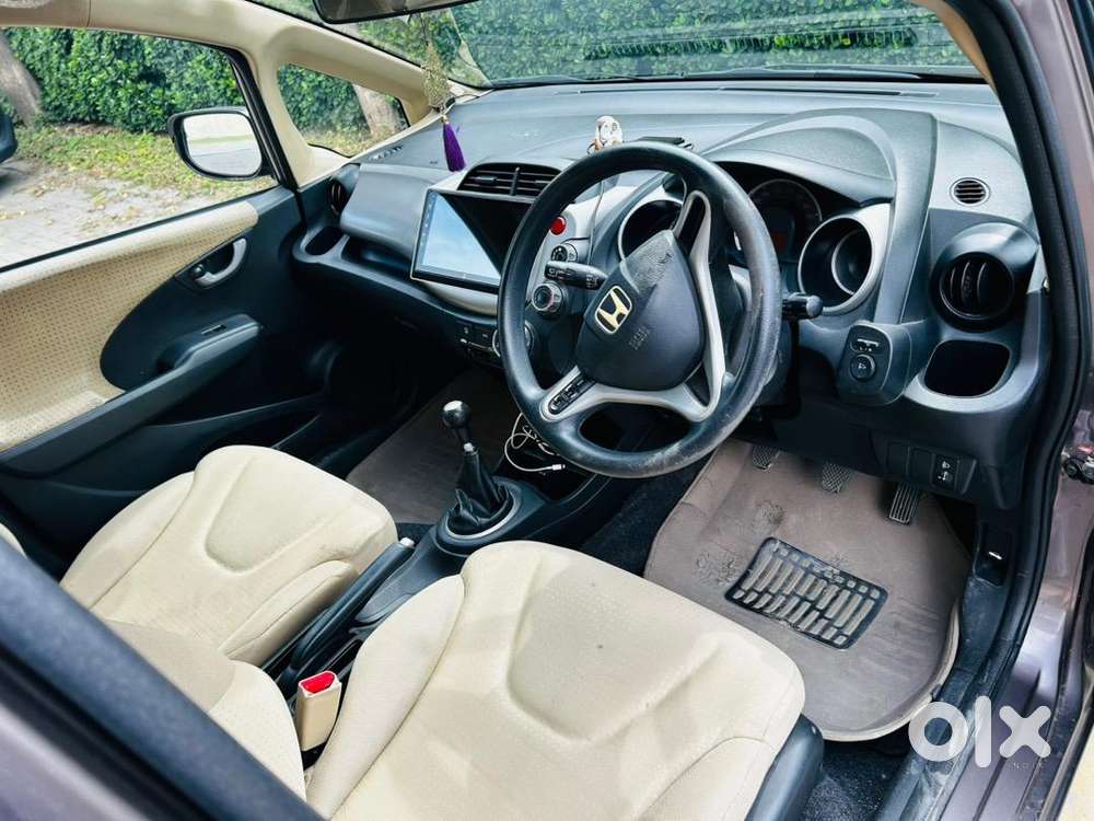 Honda Jazz 2012 Petrol Well Maintained