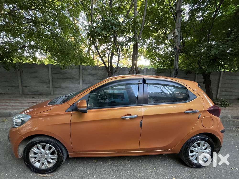Tata Tiago, 2017, Petrol
