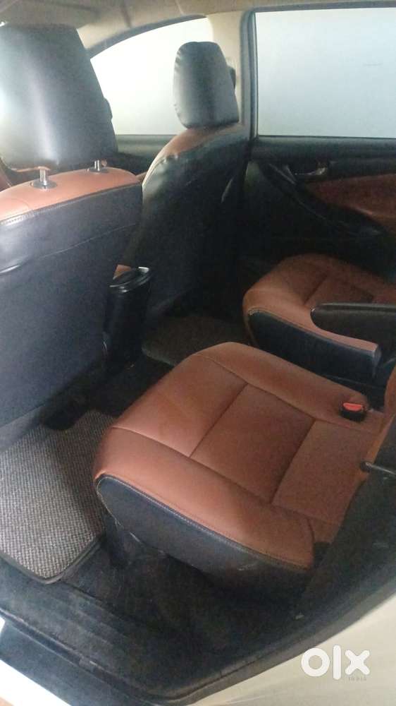 Toyota Innova Crysta 2.4 G Mt, 2017, Diesel