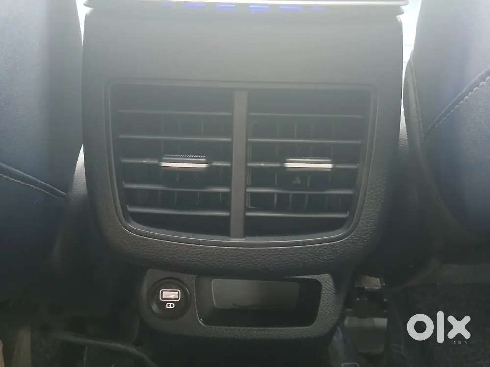 Kia Seltos X-line 7dct