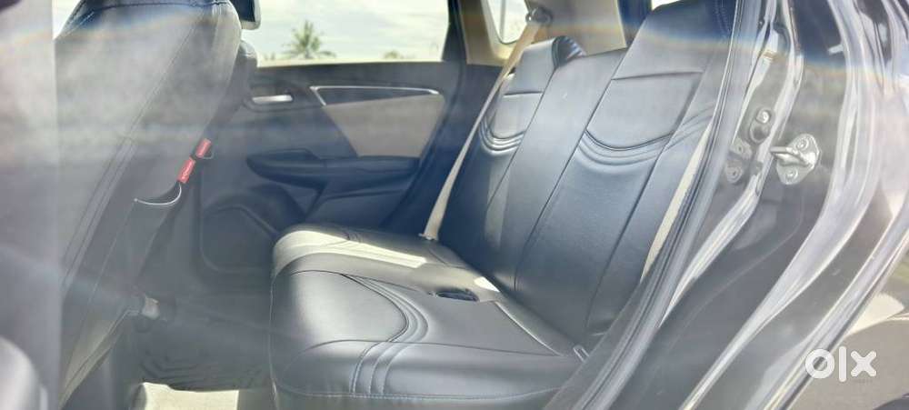 Honda Jazz V Cvt, 2017, Petrol