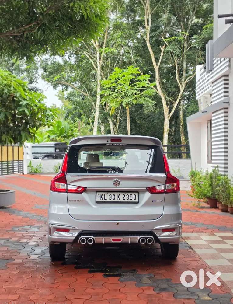 Maruti Suzuki Ertiga Zxi Option Petrol Hybrid In Good Condition