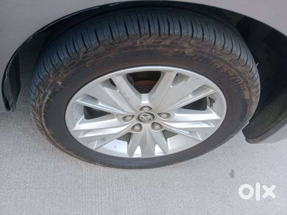 Toyota Innova Crysta 2.8z Automatic, 2016, Diesel