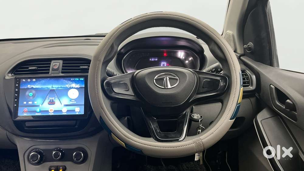 Tata Tiago Xe, 2021, Petrol