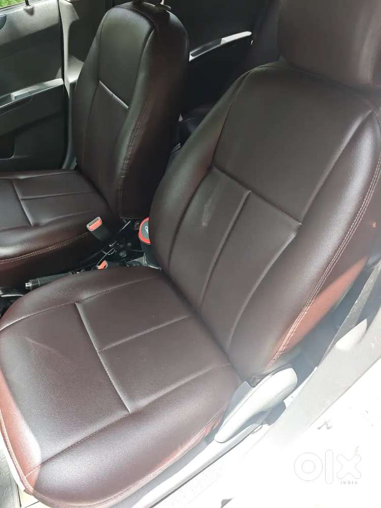 Chevrolet Beat 2011 Petrol