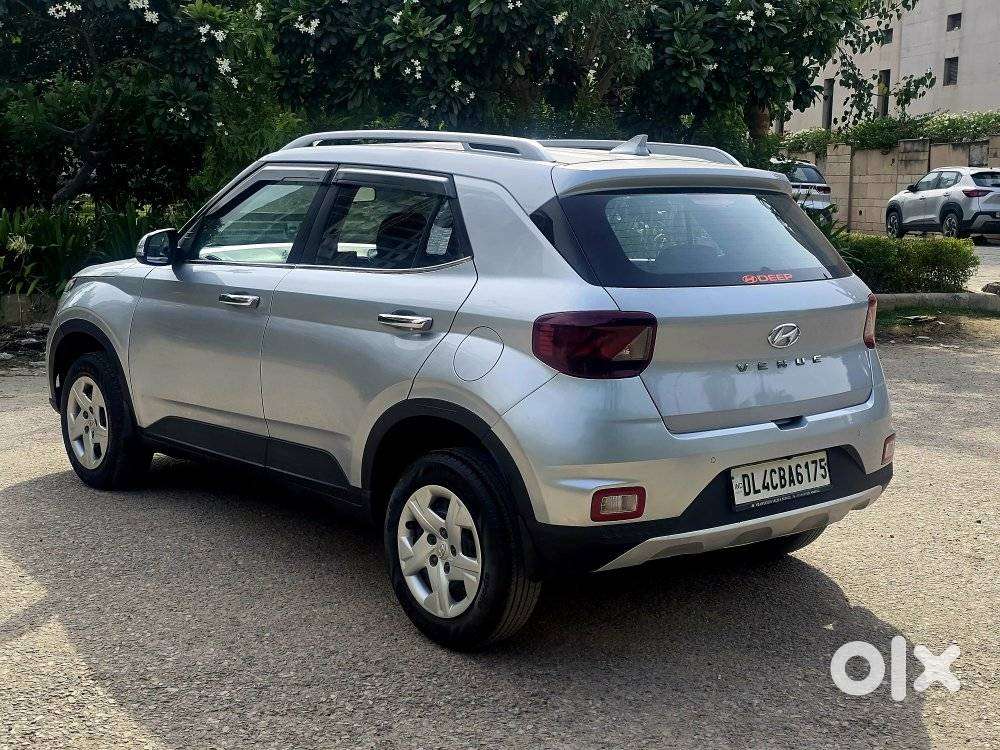 Hyundai Venue 1.2 S Plus, 2021, Petrol