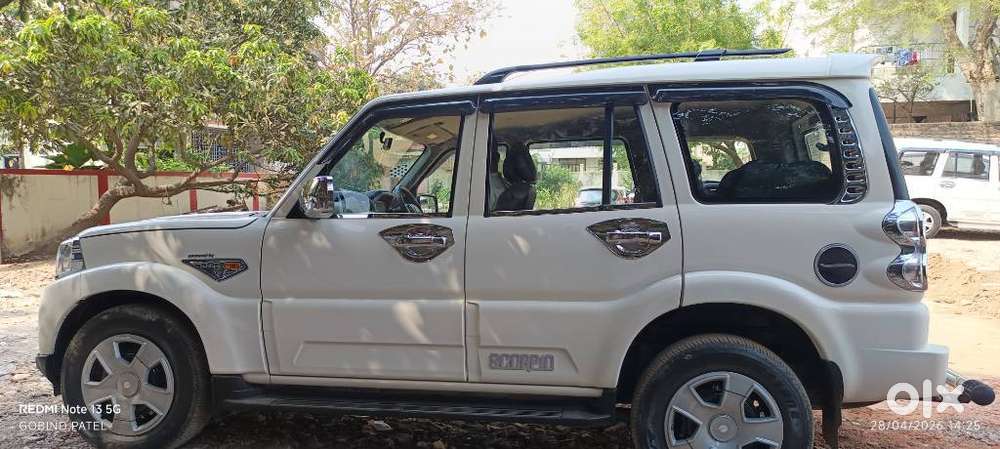 Mahindra Scorpio S6 Plus, 2017, Diesel