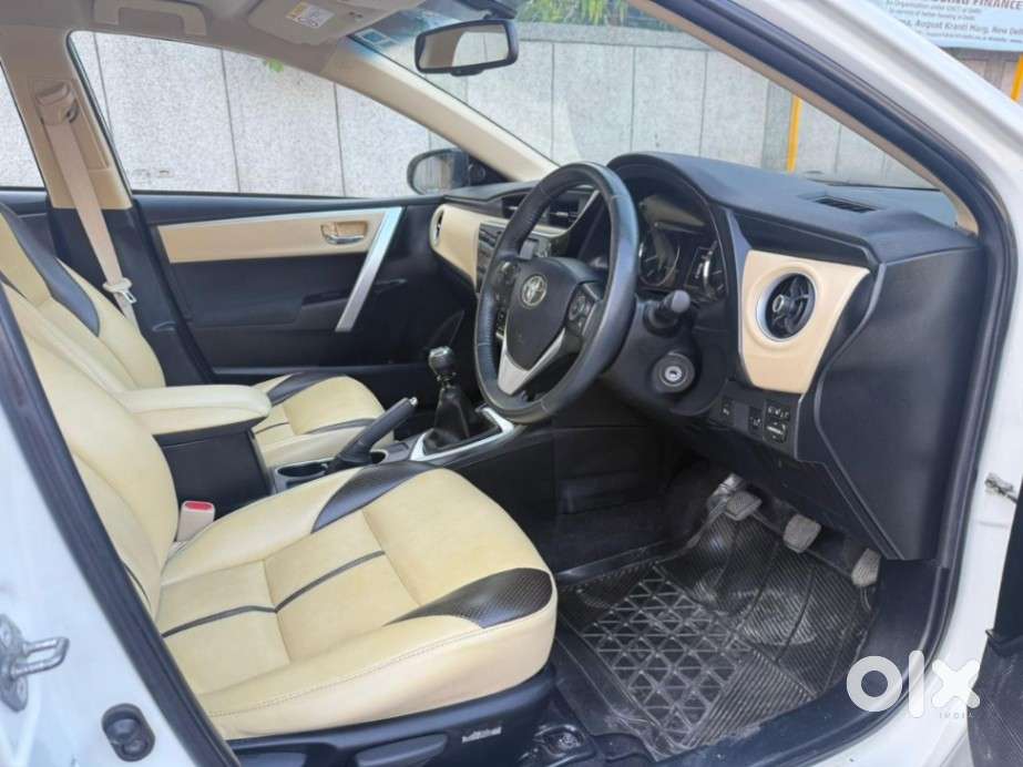 Toyota Corolla Altis 1.8 G, 2018, Petrol