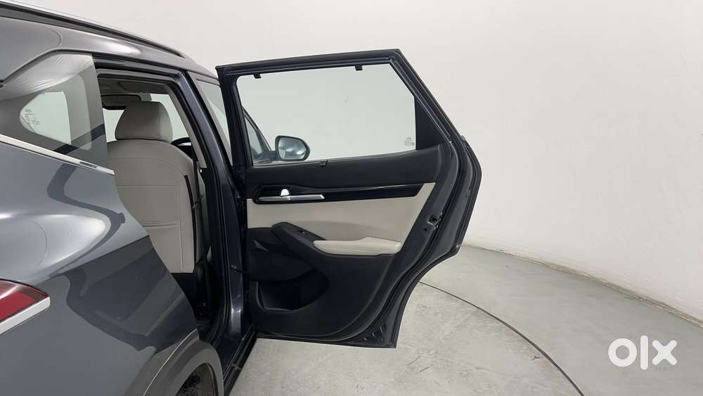 Kia Seltos 1.5 Htx At Petrol, 2019, Petrol
