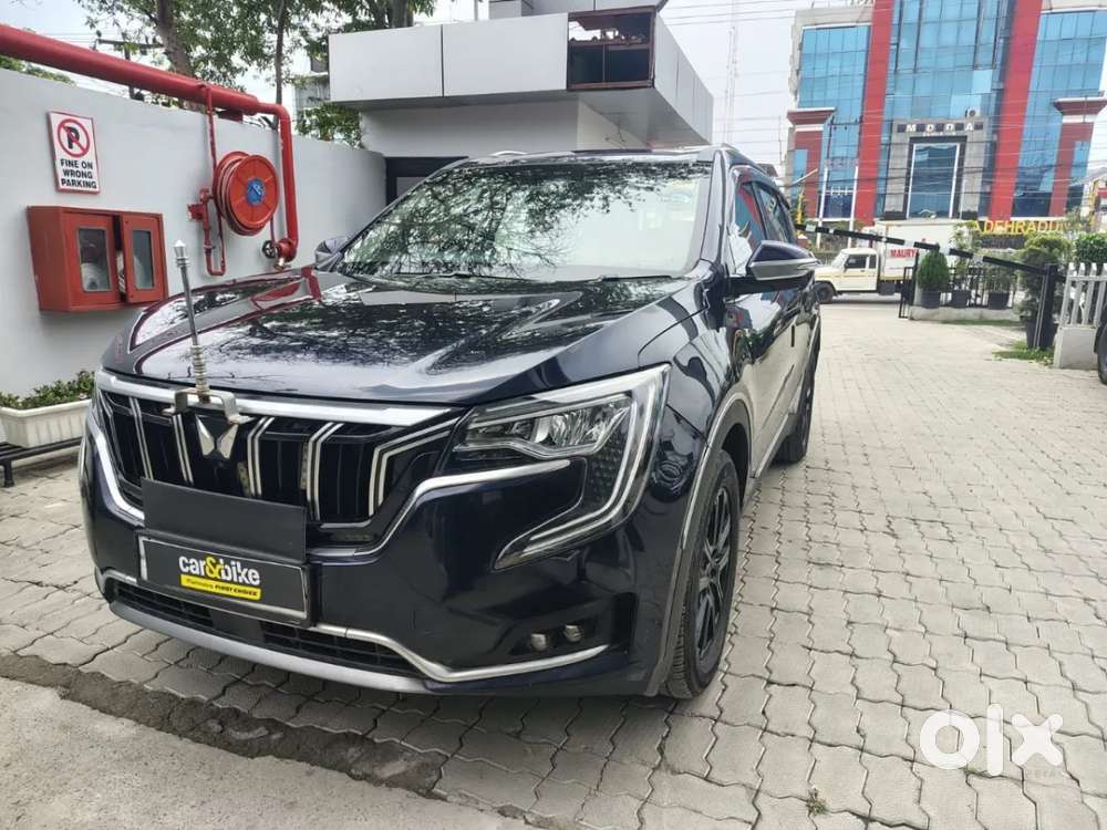 Mahindra Xuv700 2.2 Ax 7 Diesel At Luxury Pack Str Awd, 2022, Diesel