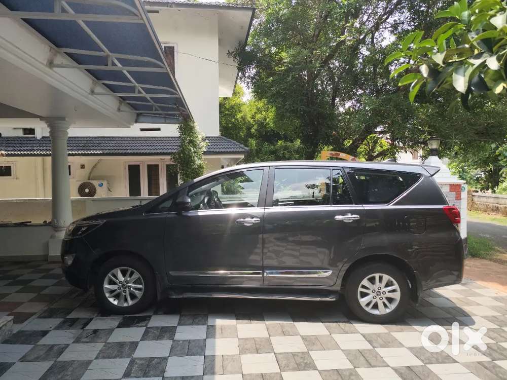 Innova Crista /2019/ 2.4 V