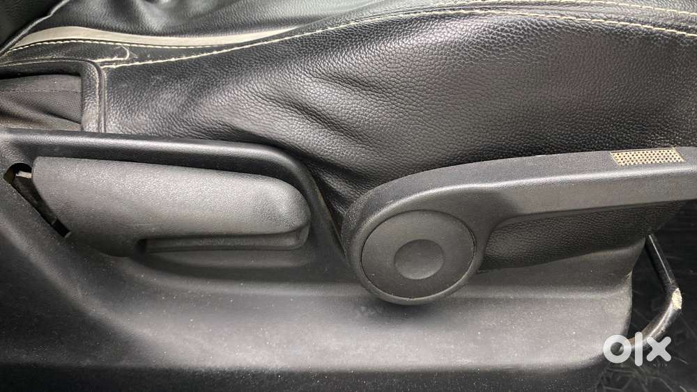 Maruti Suzuki Swift Zxi, 2016, Petrol