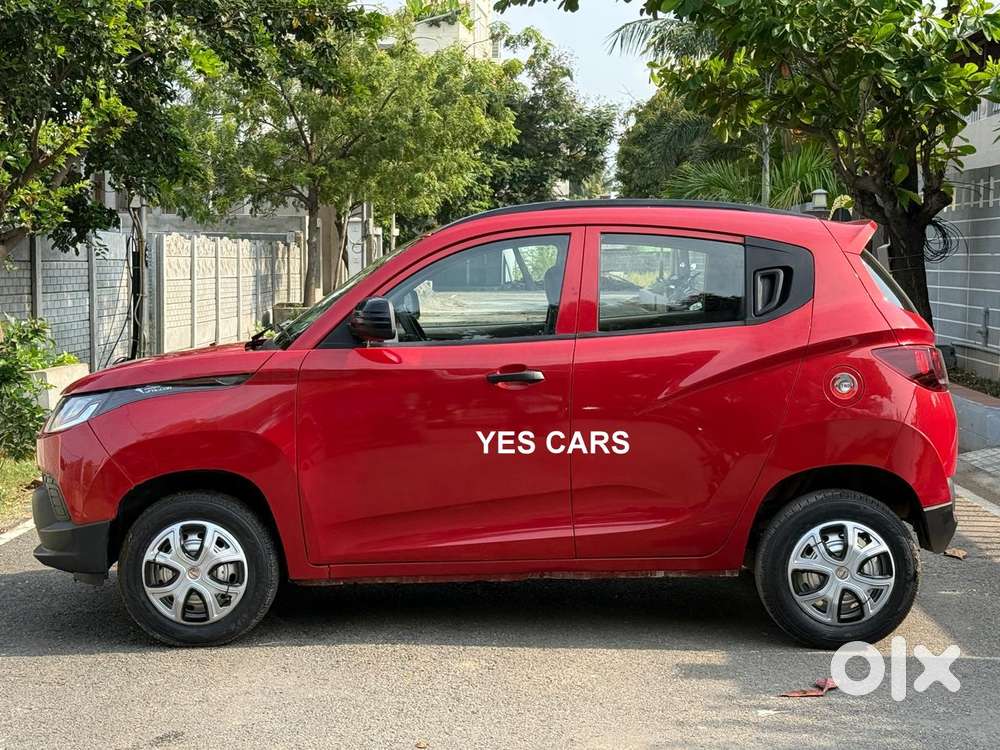 Mahindra Kuv 100 Mahindra-kuv-100-d75-k2-plus, 2017, Petrol