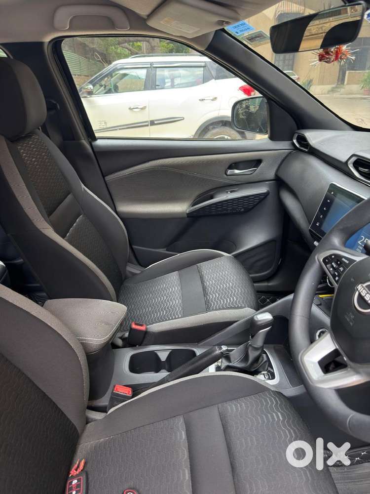 Nissan Magnite 2024 Petrol Well Maintained