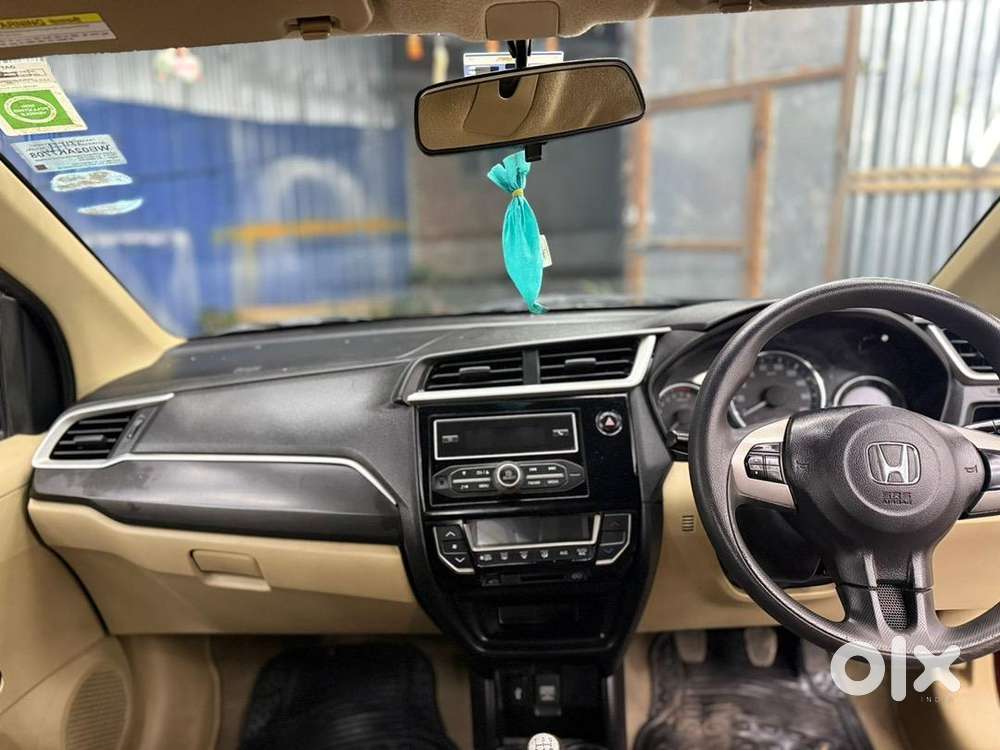 Honda Amaze 2nd Gen 2016 Petrol Good Condition