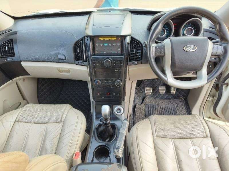 Mahindra Xuv500 At W10 Fwd, 2017