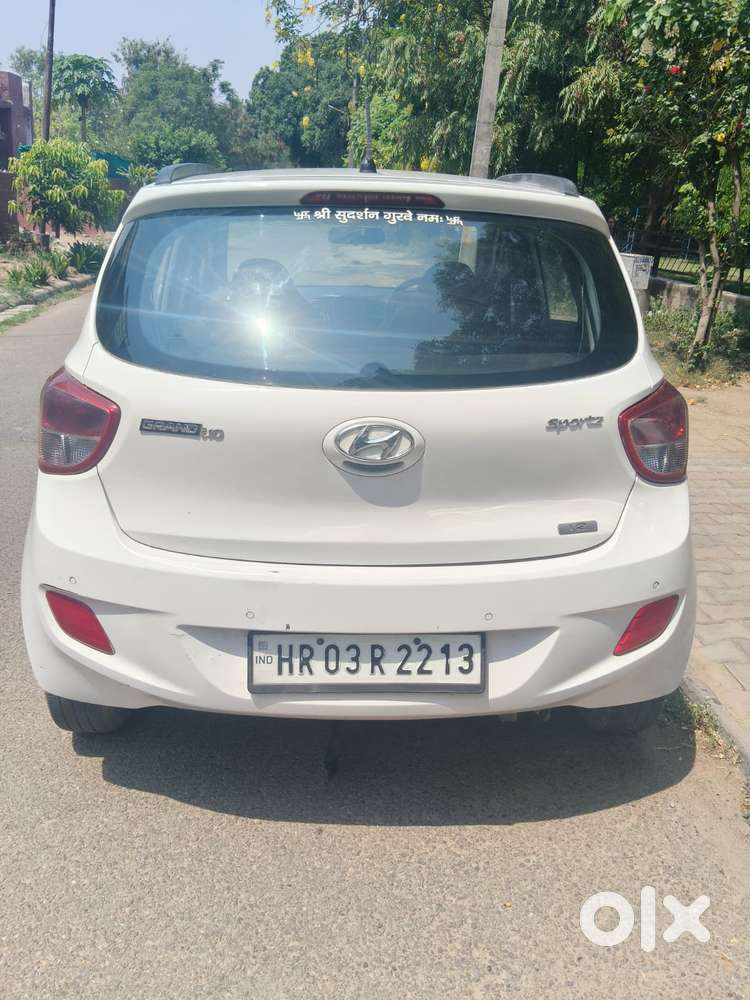 Hyundai Grand I10 Sportz, 2014, Petrol