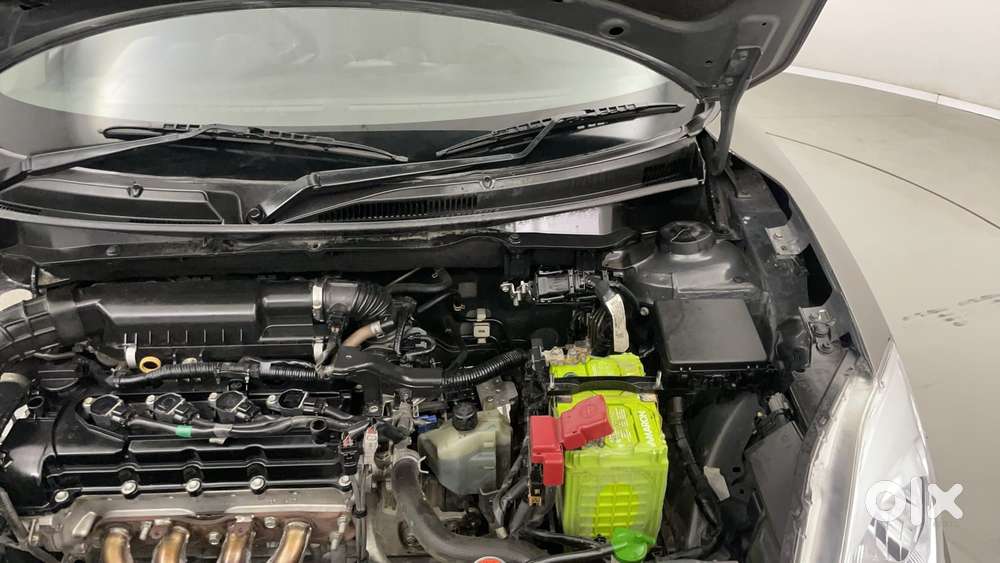 Maruti Suzuki Swift Amt Vvt Vxi, 2018, Petrol