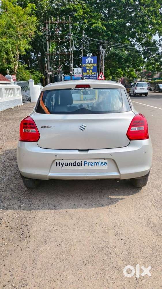 Maruti Suzuki Swift Vxi + Manual, 2019, Petrol