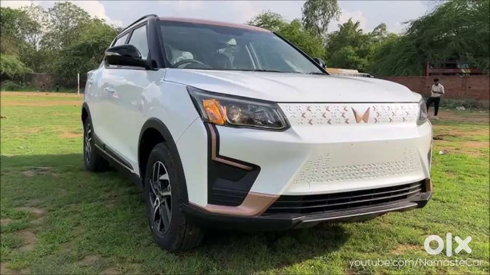 Mahindra Xuv400 2023 Electric 150000 Km Driven