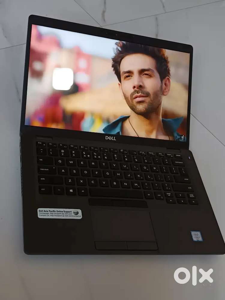 Touchscreen Laptop Core i7 8th Gen 256gb Nvme Ssd/8gb ram fully ok
