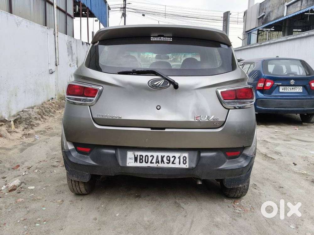 Mahindra Kuv 100 Mfalcon G80 K8 Dual Tone, 2017, Petrol