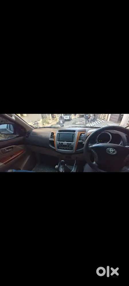 Toyota Fortuner 2012 Diesel 130000 Km Driven