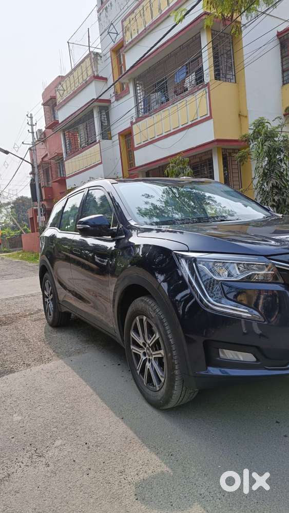 Mahindra Xuv700 2.0 Ax 7 Petrol At Str, 2025, Petrol