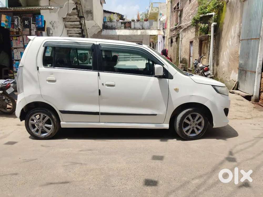 Maruti Suzuki Wagon R Stingray 2017 Petrol 105000 Km Driven