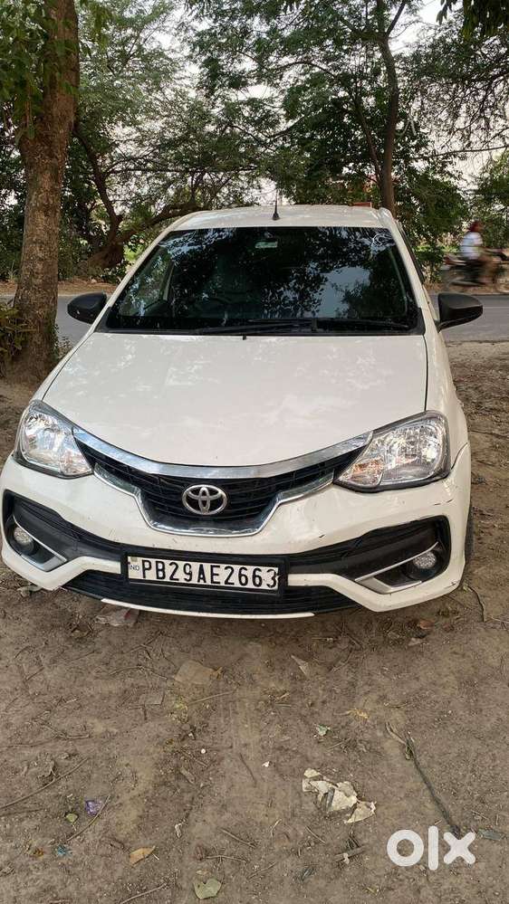 Etios Live ,2011 Model