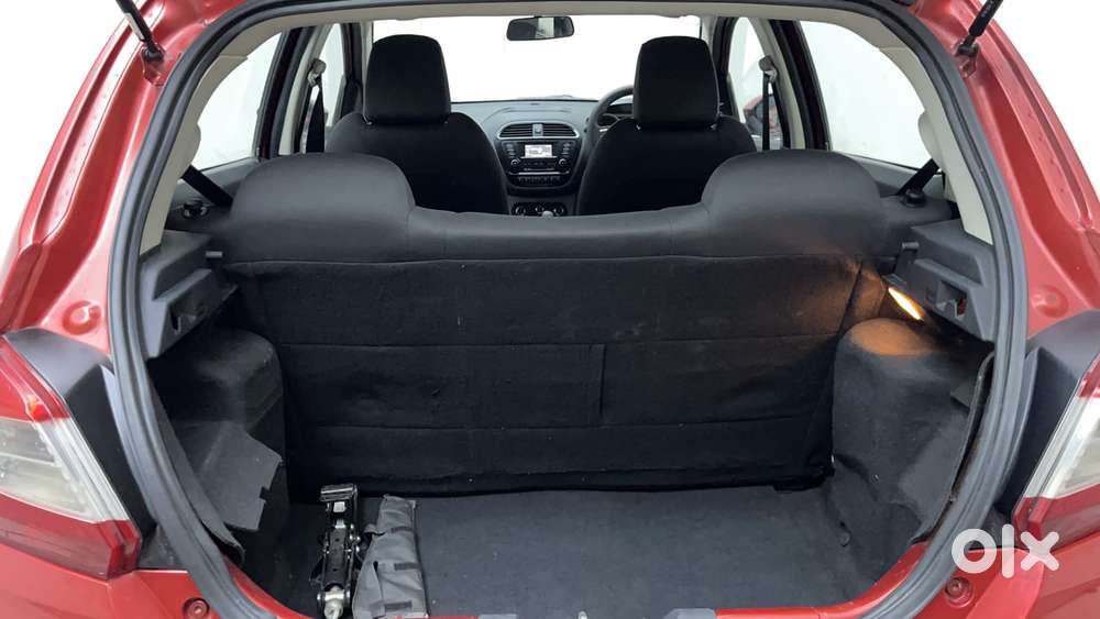 Tata Tiago Xza, 2017, Petrol