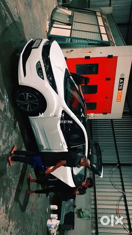 Tata Altroz 1.2 Petrol Manual 2023