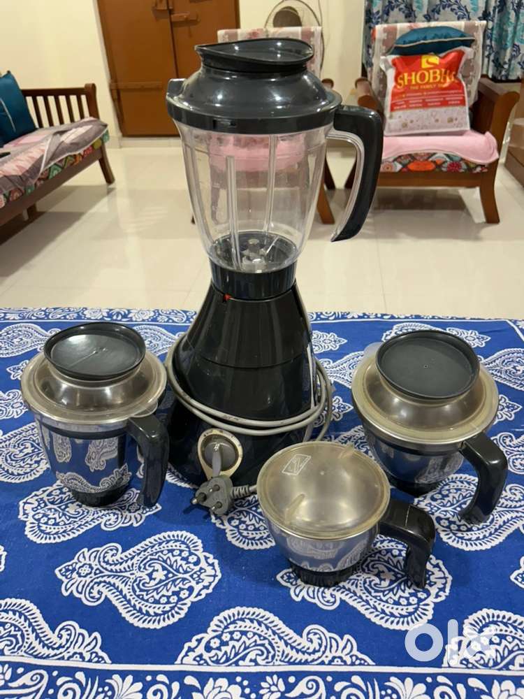 Butterfly mixer grinder