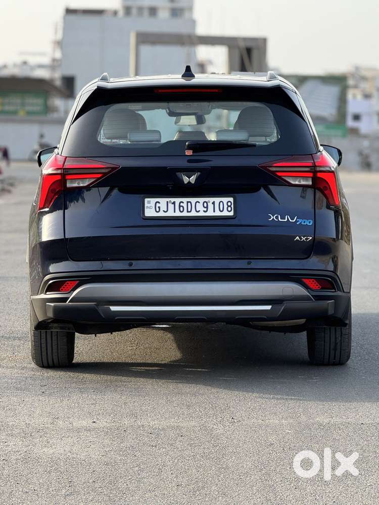 Mahindra Xuv700 2.0 Ax 7 Petrol Mt Str, 2021, Petrol