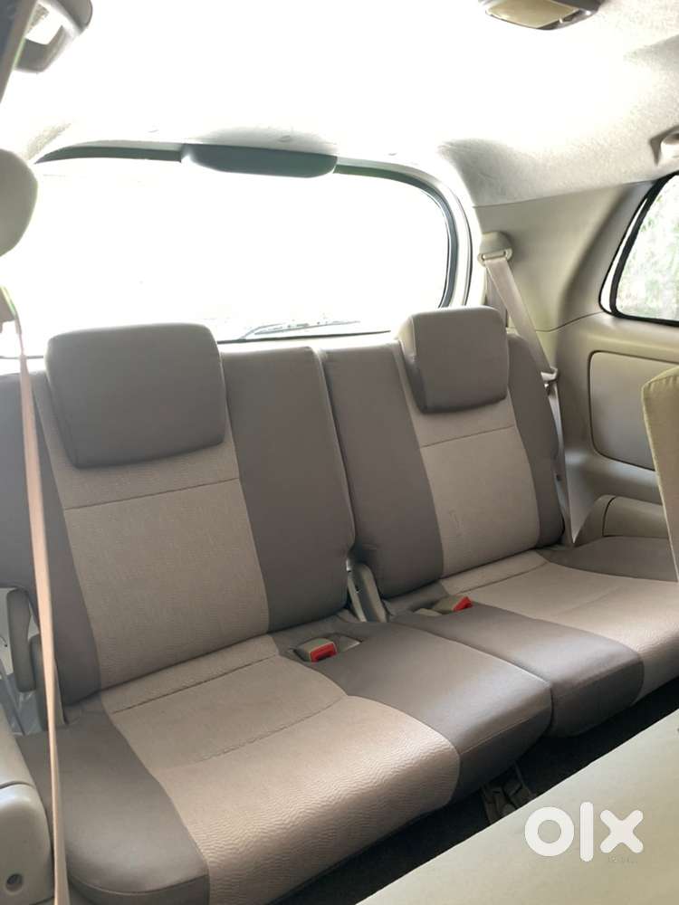 Toyota Innova (v ) Option 2013 Diesel Well Maintained
