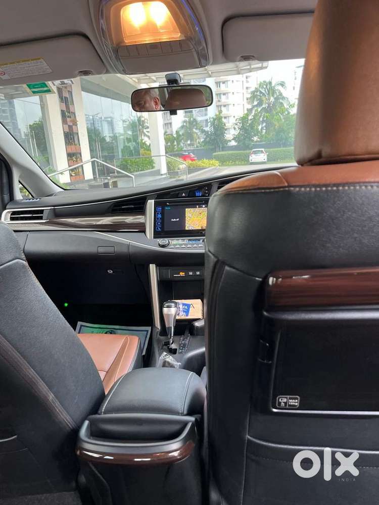 Toyota Innova Crysta 2017 Year Car