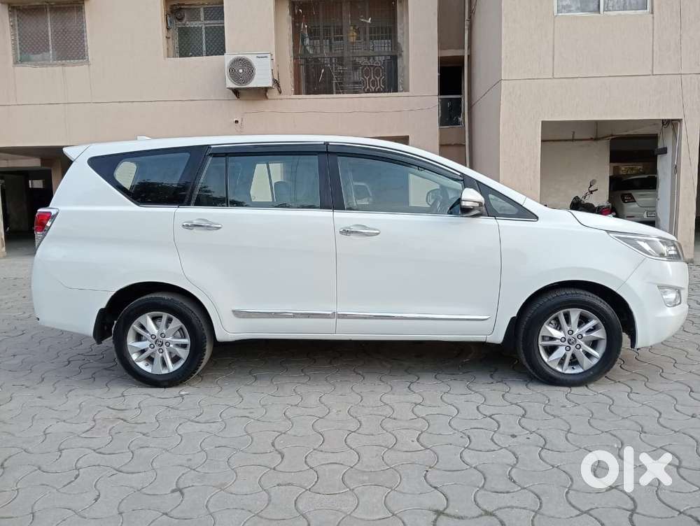 Toyota Innova Crysta Zx 2.4 Diesel 7 Seater, 2017, Diesel