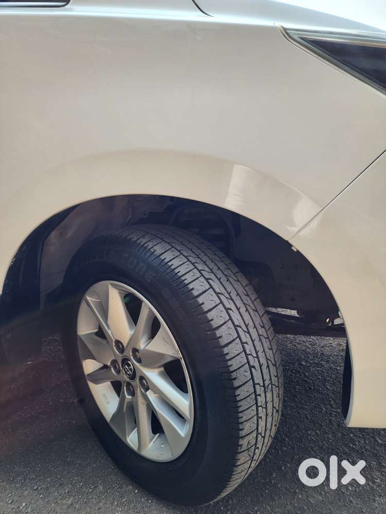 Toyota Innova Crysta 2.4 V, 2017, Diesel