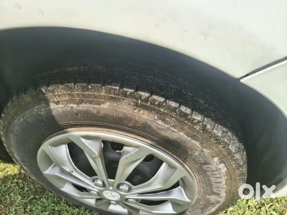 Maruti Suzuki Dzire 2015