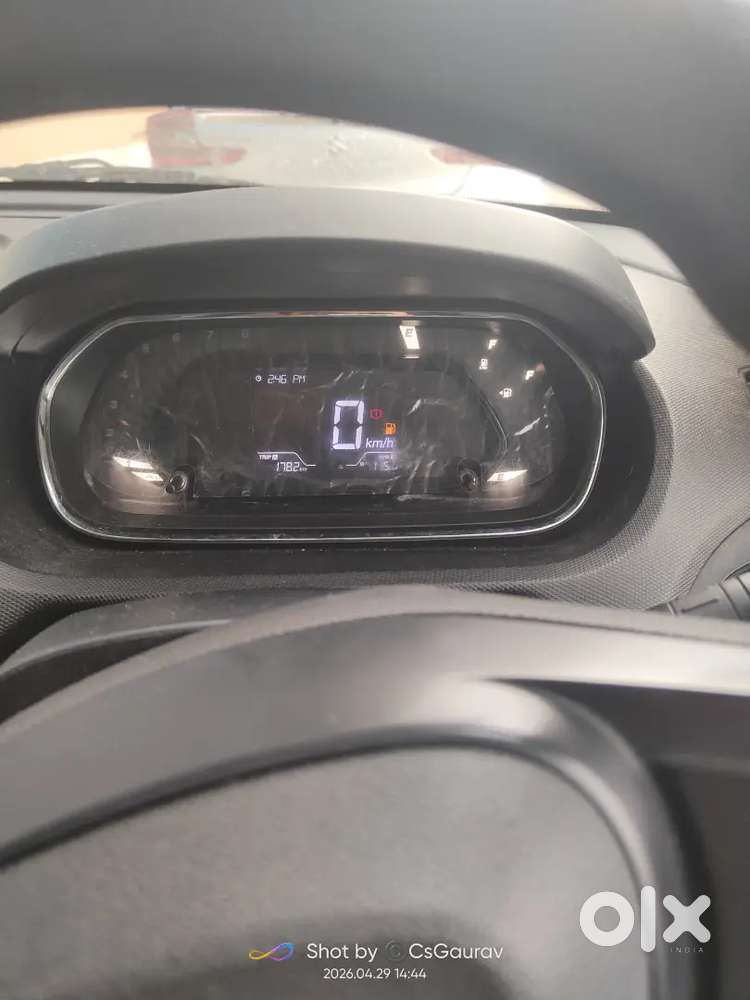 Tiago Xm Cng Rto Lucknow Up-32 Well Maintained