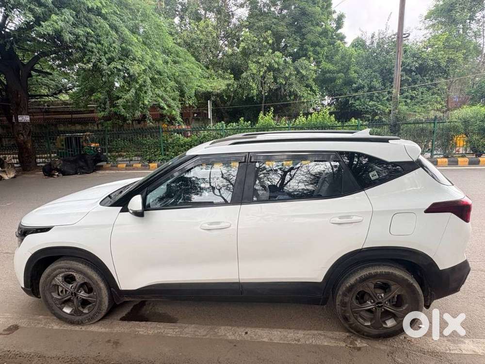 Kia Seltos Petrol 2022 (htk+ Imt Semi Automatic))