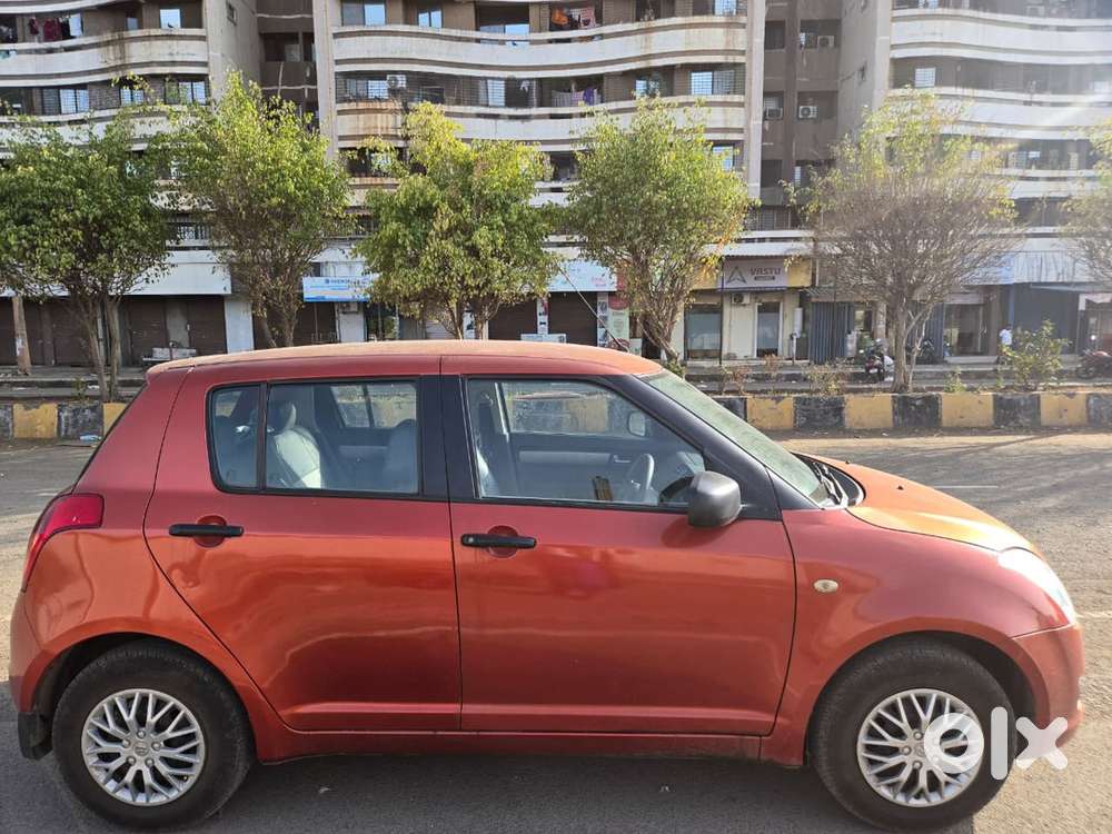 Maruti Suzuki Swift Petrol