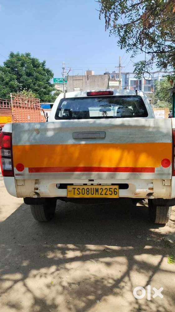 Isuzu D-max 2024 Diesel 8300 Km Driven