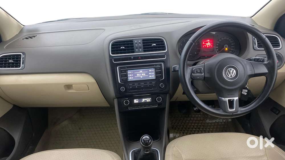 Volkswagen Vento 2010-2013 Petrol Highline, 2013, Petrol