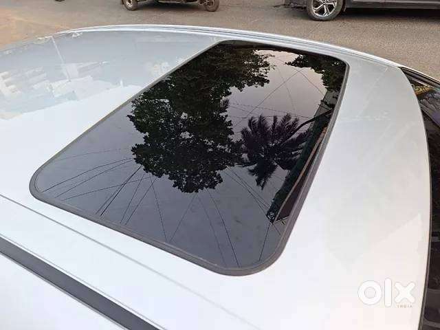 2022 Toyota Camry Hybrid