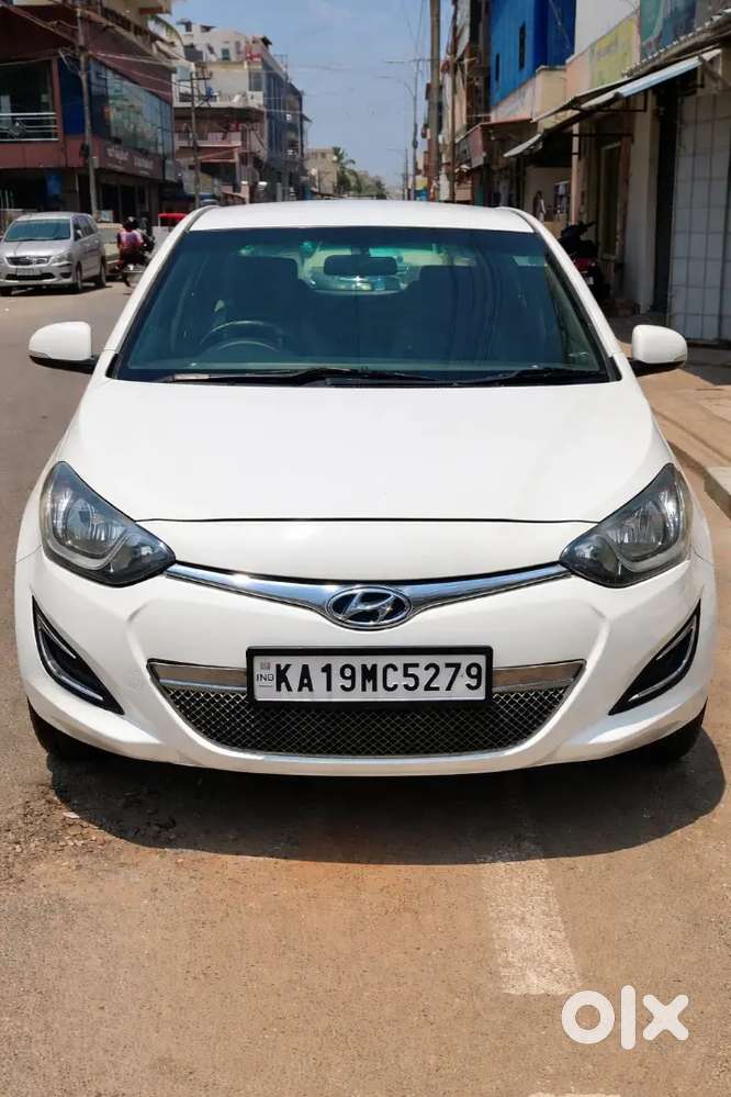Hyundai New I20 2012