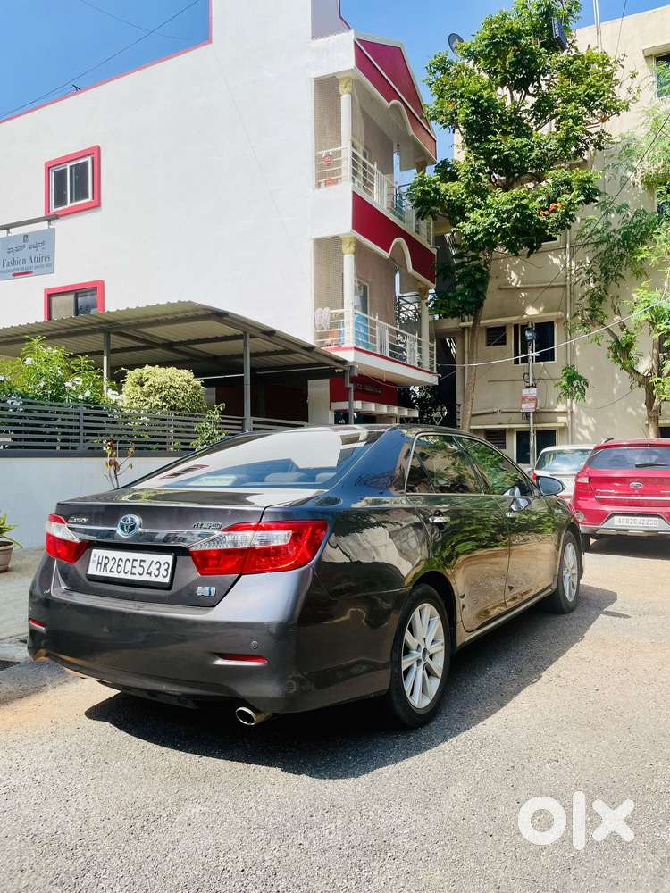 Toyota Camry 2.5 Hybrid, 2014, Petrol