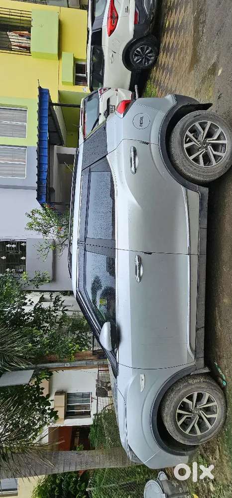 Premium Condition Xuv300 With Sunroof.