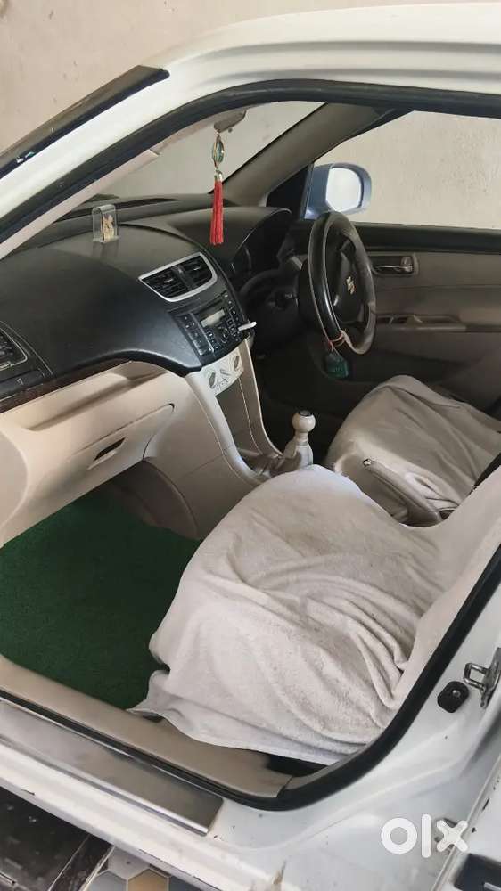 Swift Dzire Diesel Amt 2012