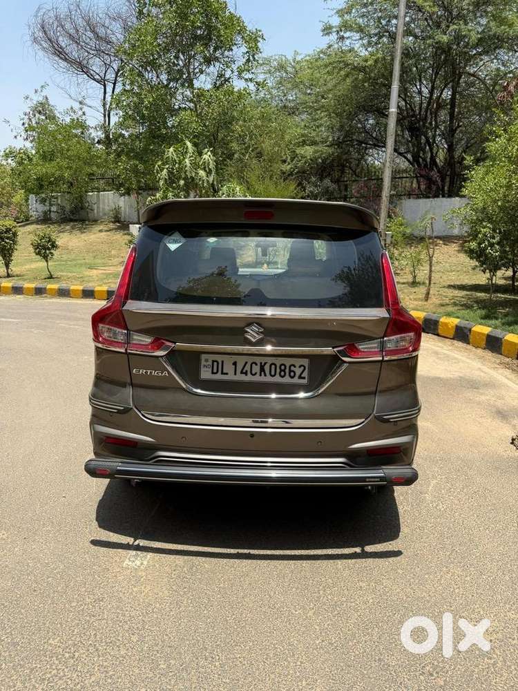 Almost New Maruti Suzuki Ertiga Vxi(o)cng 1.5l  (2024)